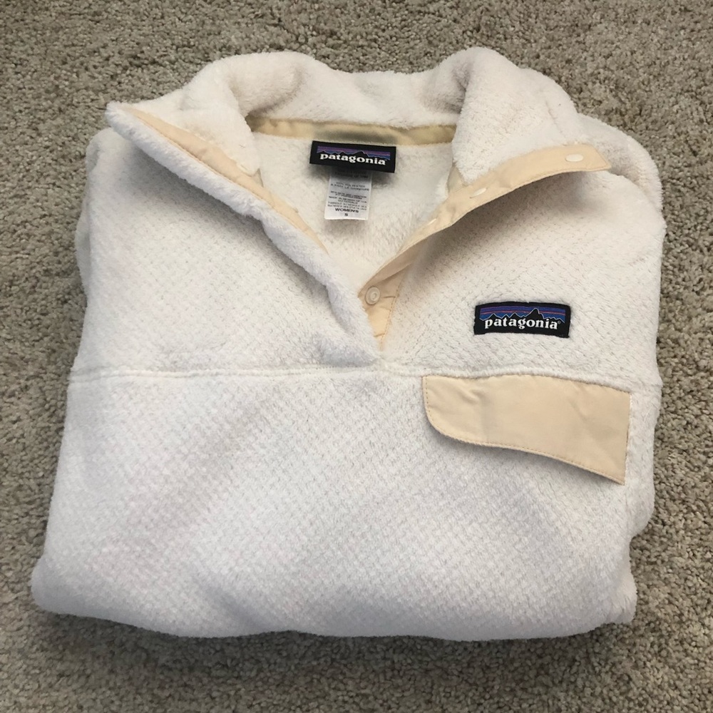 White Patagonia Snap T Fleece Pullover